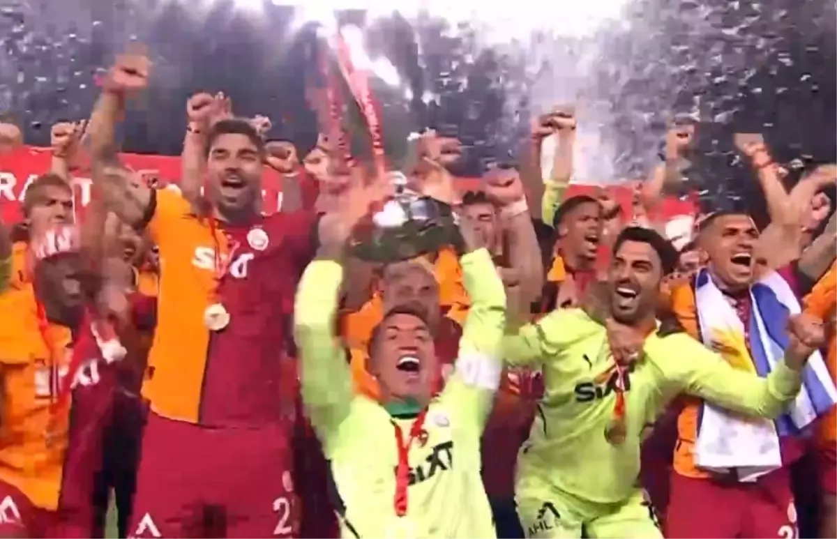 Muslera kaç kupası var, kaç şampiyonluğu var? Muslera kupa sayısı kaç oldu?