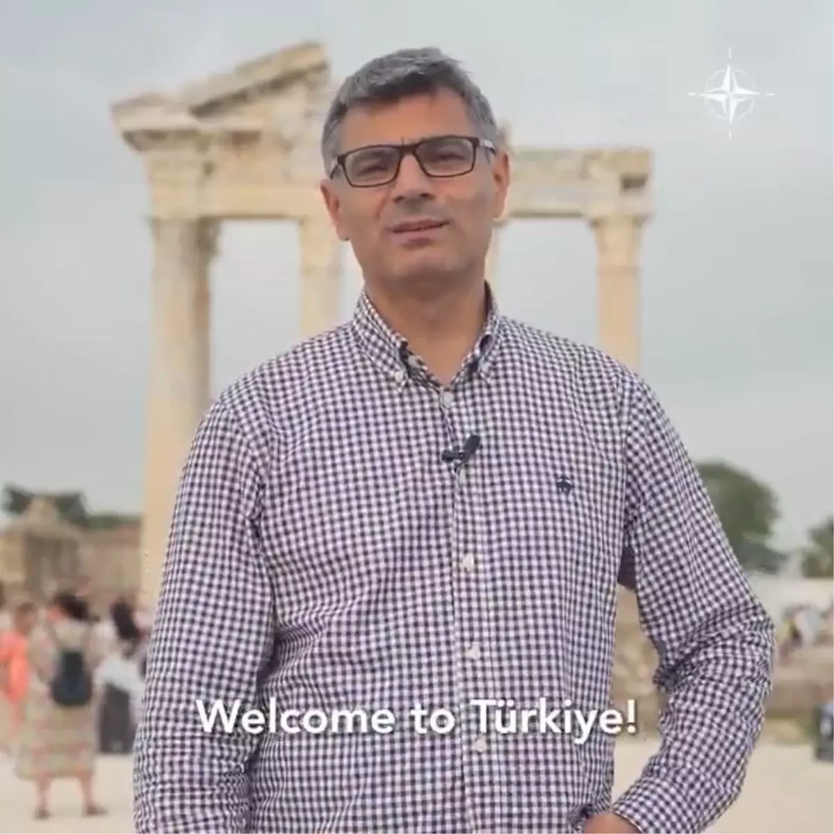 NATO, Yusuf Dikeç ile Türkiye'yi Tanıttı