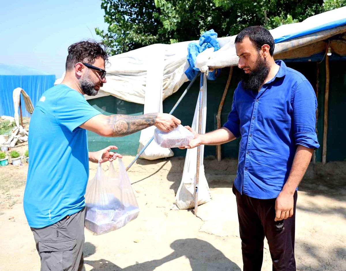 Ogün Abi Derneği, Kurban Bayramı'nda Binlerce Kişiye Et Ulaştıracak