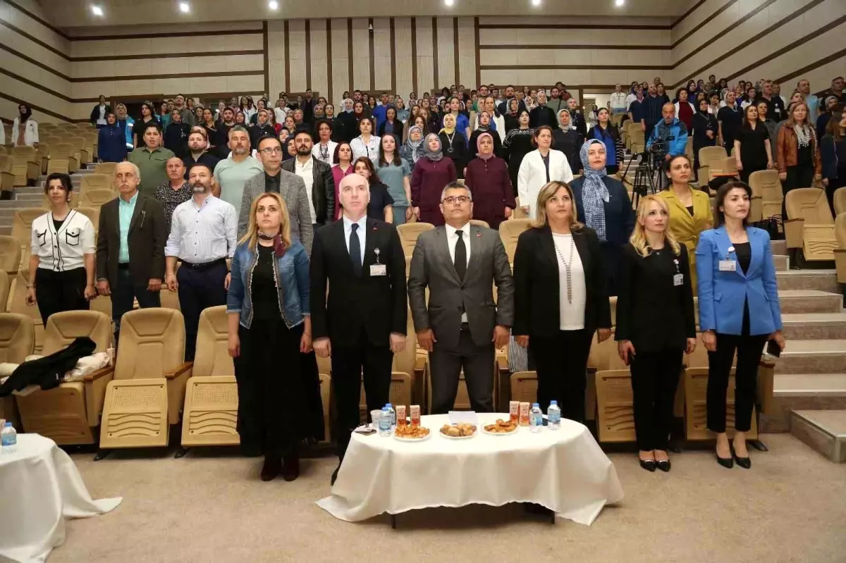 Erzurum'da Hemşireler Günü Kutlandı