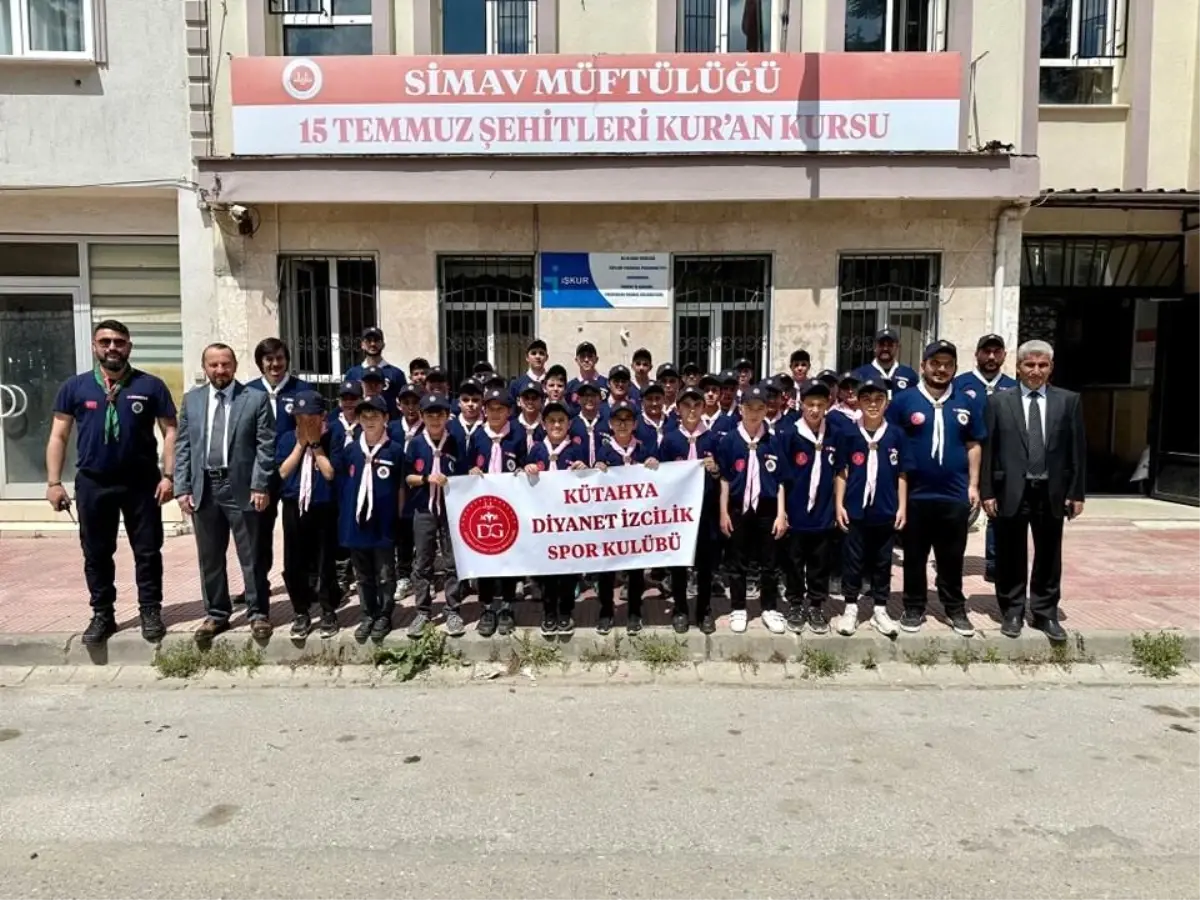 Simav'da hafızlara özel diyanet izcilik kampı