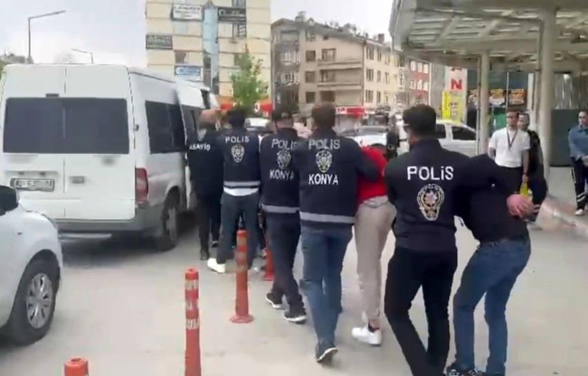Konya'da Silah Paylaşımlarına Operasyon: 14 Şüpheli Yakalandı