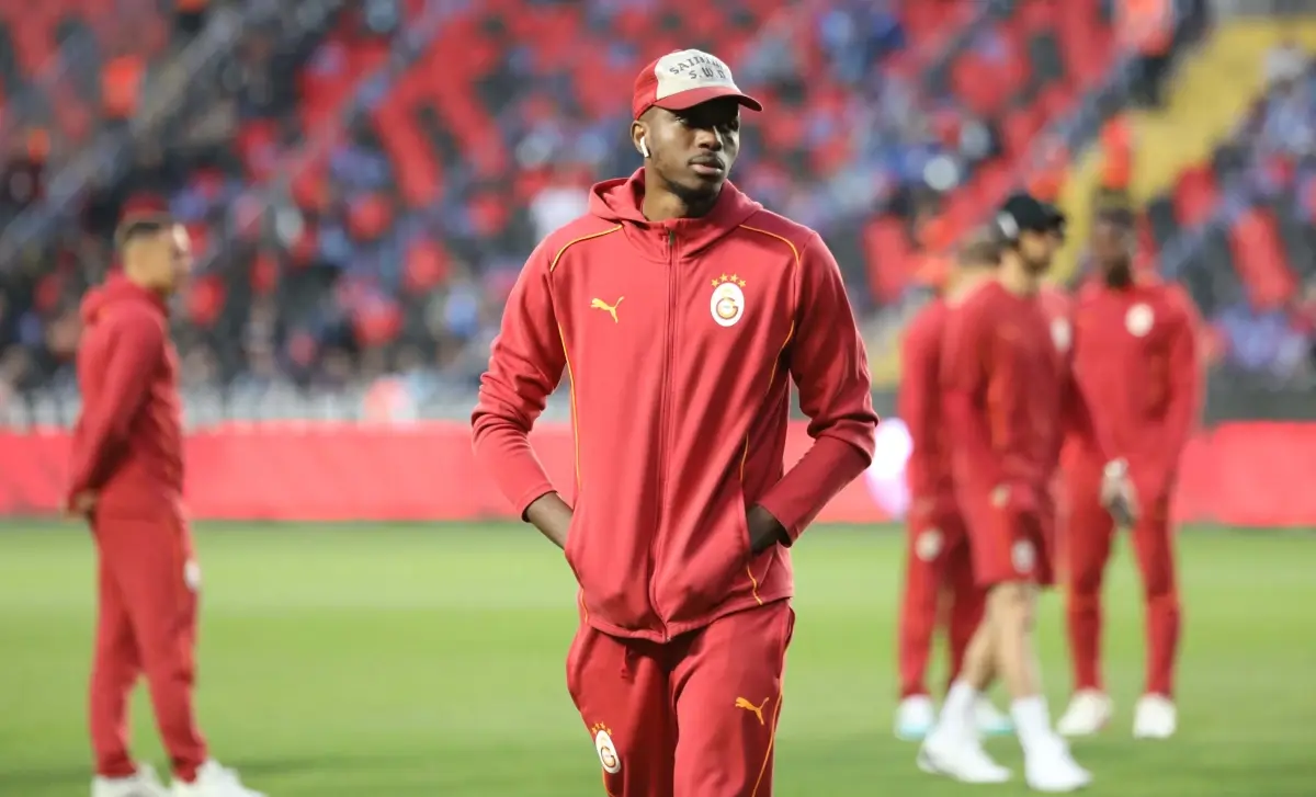 Ziraat Türkiye Kupası Finali Öncesi Trabzonspor ve Galatasaray Zemin Kontrolü Yaptı