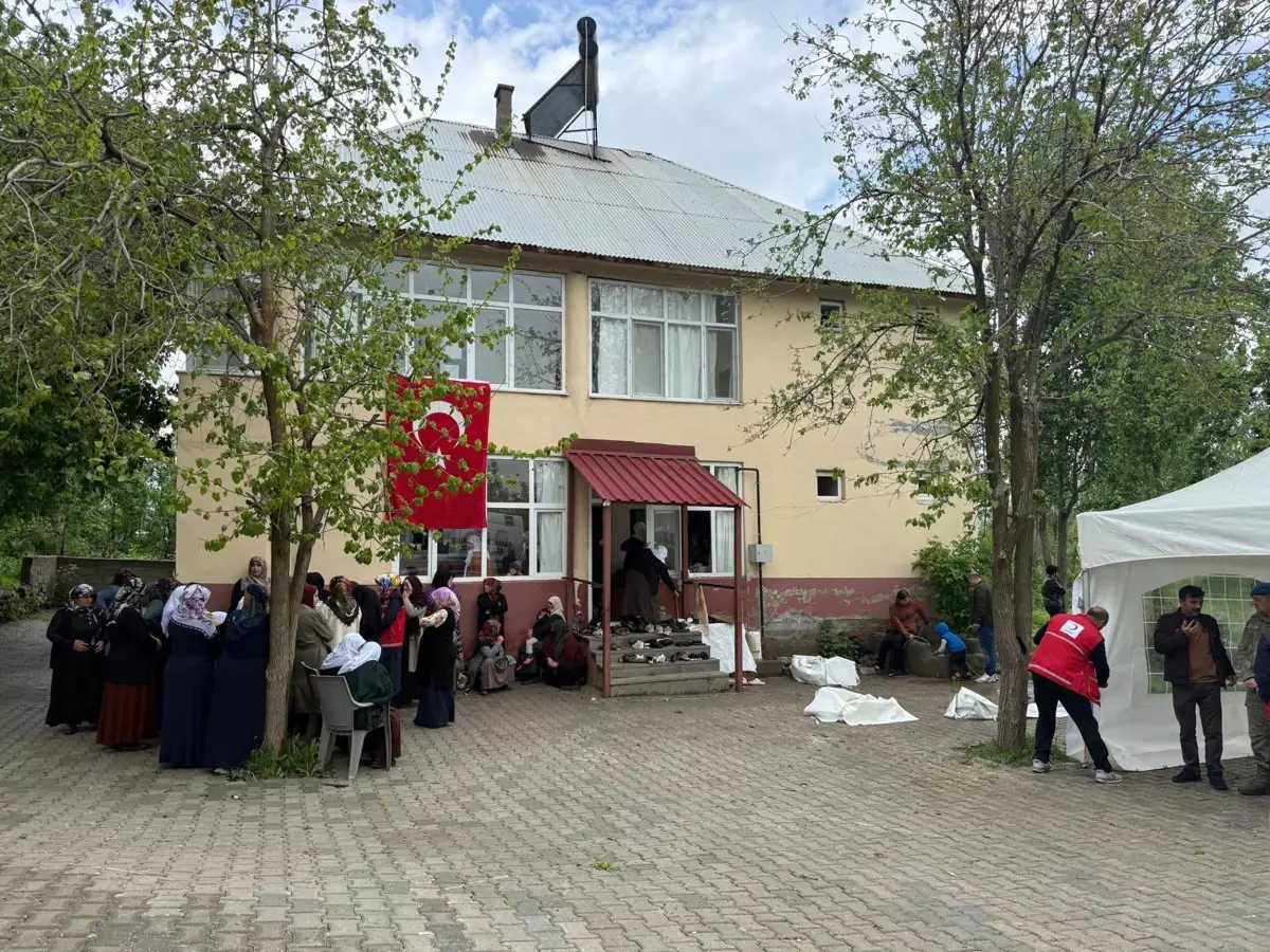 Pençe-Kilit Harekatı'nda şehit olan Piyade Uzman Çavuş'un ailesine acı haber ulaştı