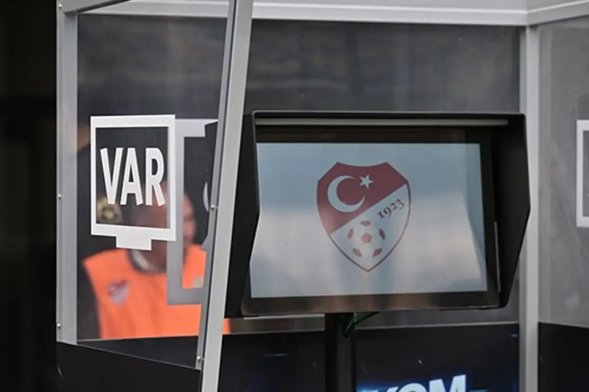 Başkan Hakan Bolat resmen açıkladı: Seneye VAR kalkacak