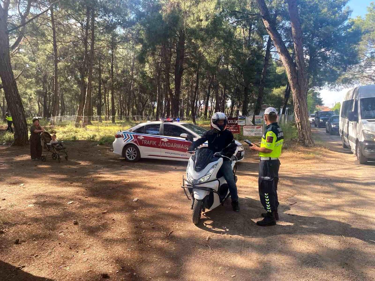 Antalya'da Motosiklet Denetimlerinde 895 Sürücüye Cezai İşlem