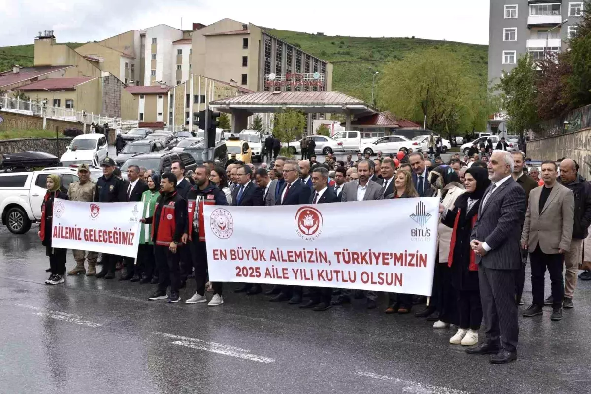Bitlis'te 'Ailenin Korunması ve Güçlendirilmesi Çalıştayı' düzenlendi