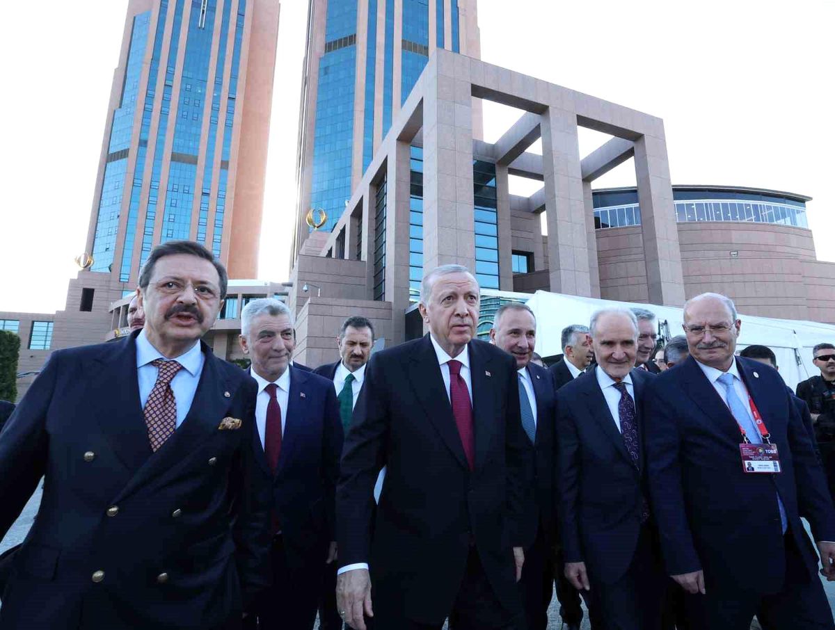 Cumhurbaşkanı Erdoğan: 'Kimsenin kaygısı, endişesi, korkusu olmasın, biz Sayın Bahçeli ile birlikte ne yaptığımızı çok iyi biliyoruz'