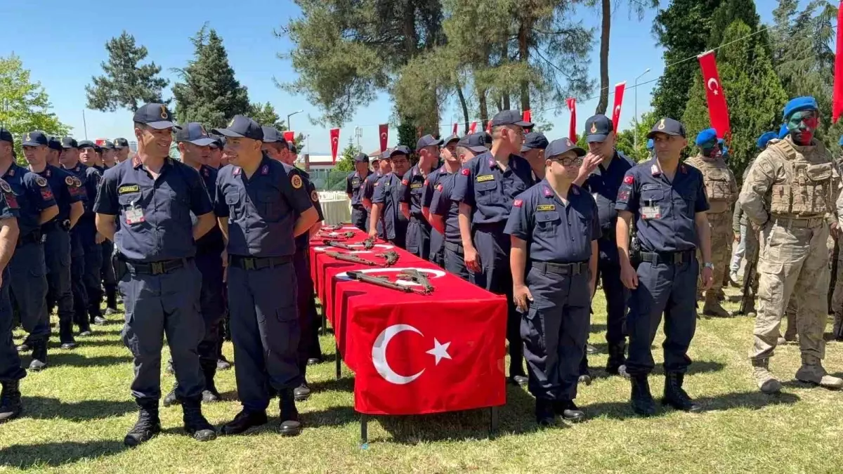 Engelli Bireyler Temsili Askerlik Töreni'nde Duygu Dolu Anlar Yaşadı