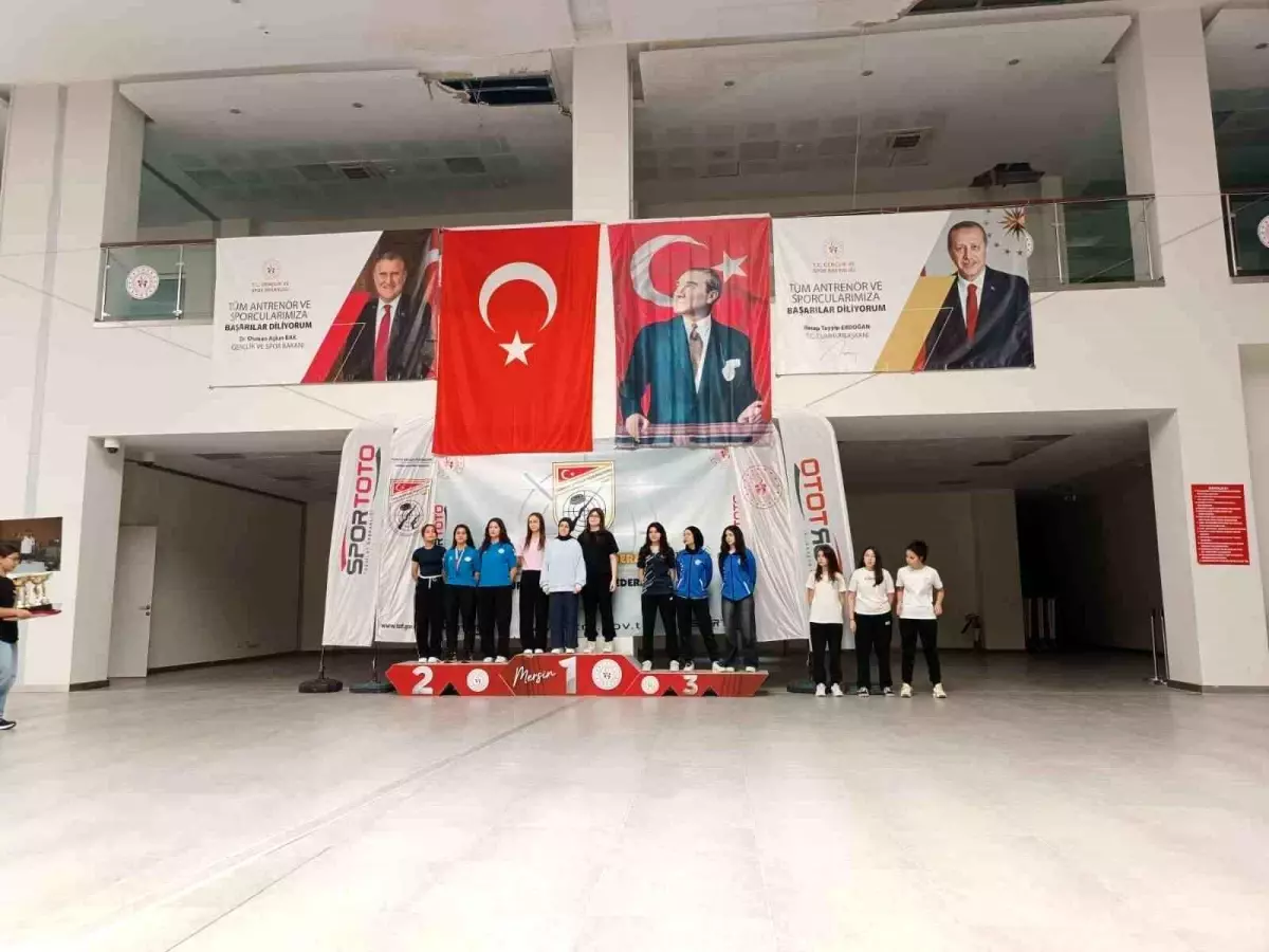 Aydın Lisesi, Atıcılık Genç Kızlar Türkiye 4'üncüsü oldu