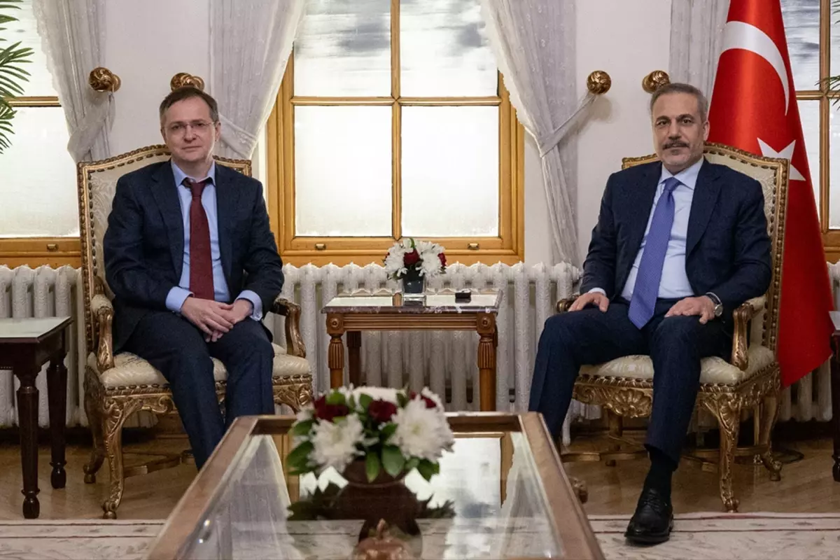 İlk görüşme Bakan Fidan'la! Rusya ile Ukrayna heyetleri yarın görüşecek