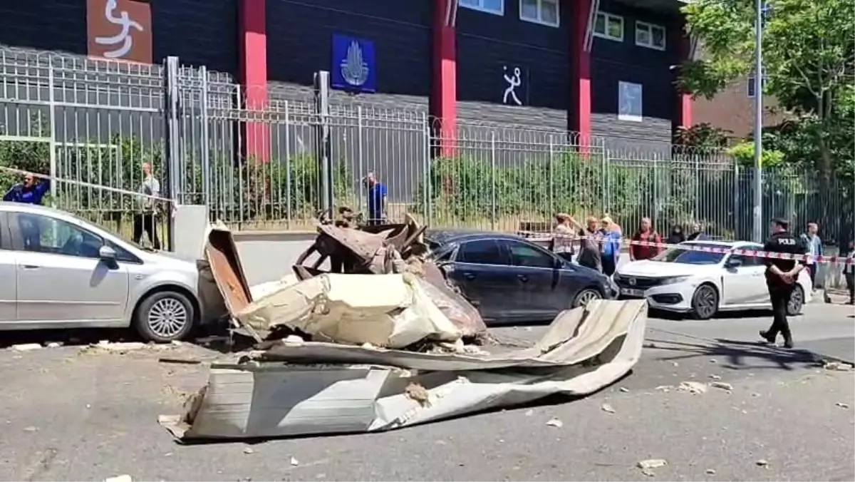 Bağcılar'da Ütü Paket Atölyesindeki Buhar Kazanı Patladı: 1 Yaralı