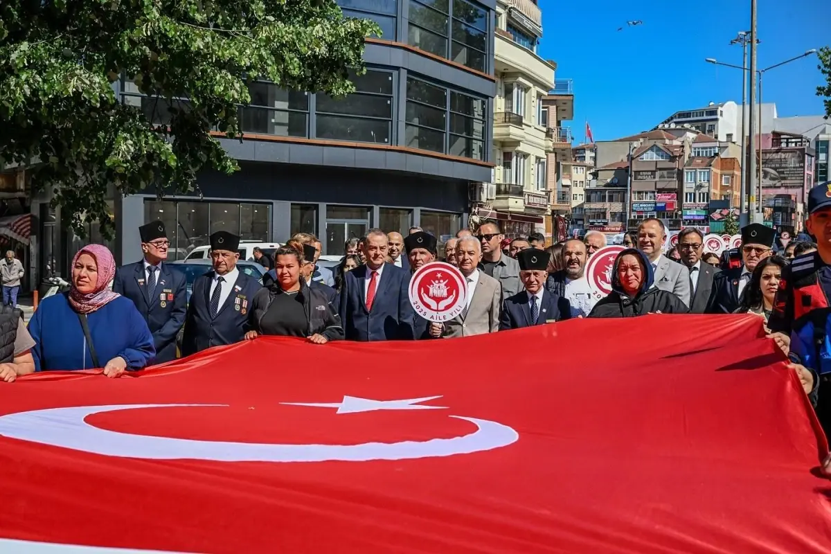 Kırklareli'nde Aile Yılı ve Engelliler Haftası çerçevesinde yürüyüş