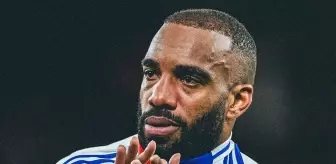 Lyon'da bir devir sona eriyor! Lacazette'den veda