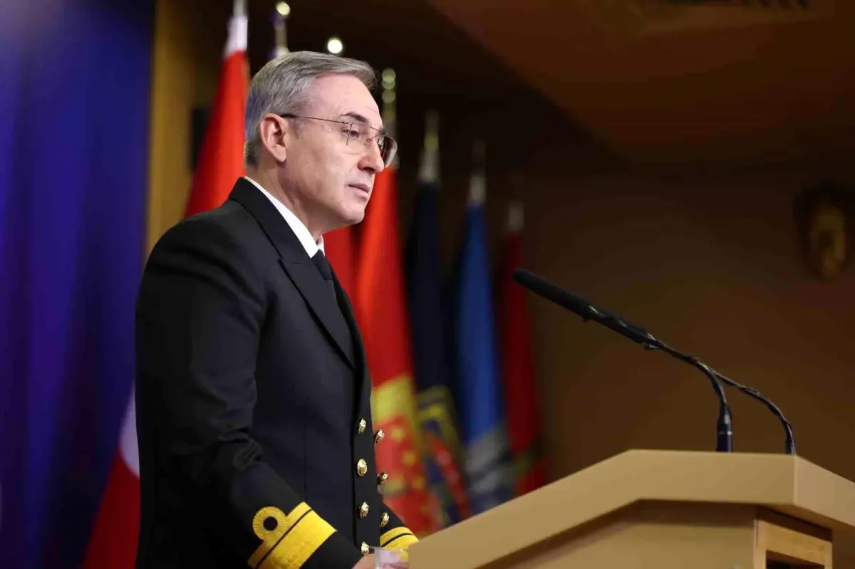 MSB: '(Terör örgütünün silah bırakması) Provokasyonlar dâhil her türlü duruma karşı dikkatli ve hazırlıklı olunduğunu vurguluyoruz'