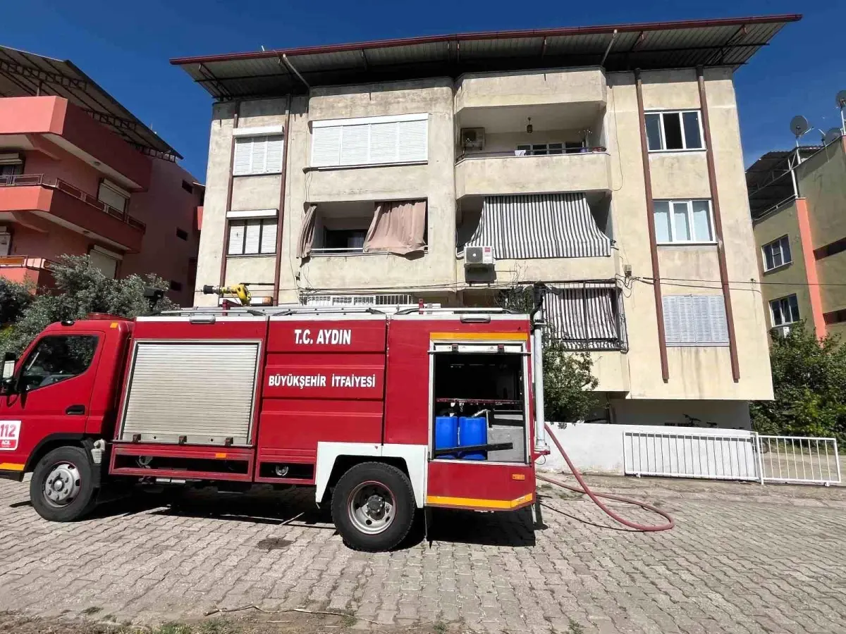 Prizde Unutulan Ütü, Yatak Odasını Küllerle Doldurdu