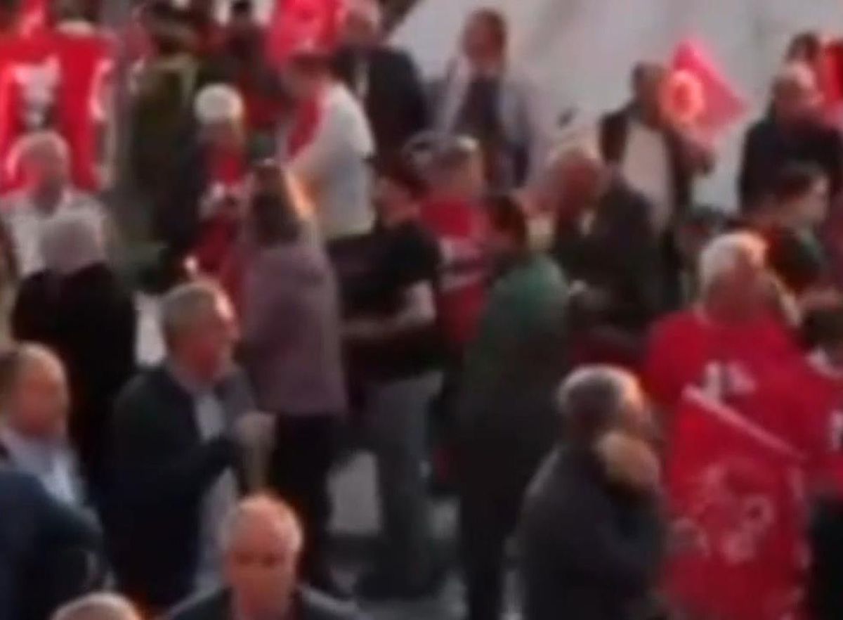 Silivri'de CHP Mitinginde Telefon Hırsızlığı