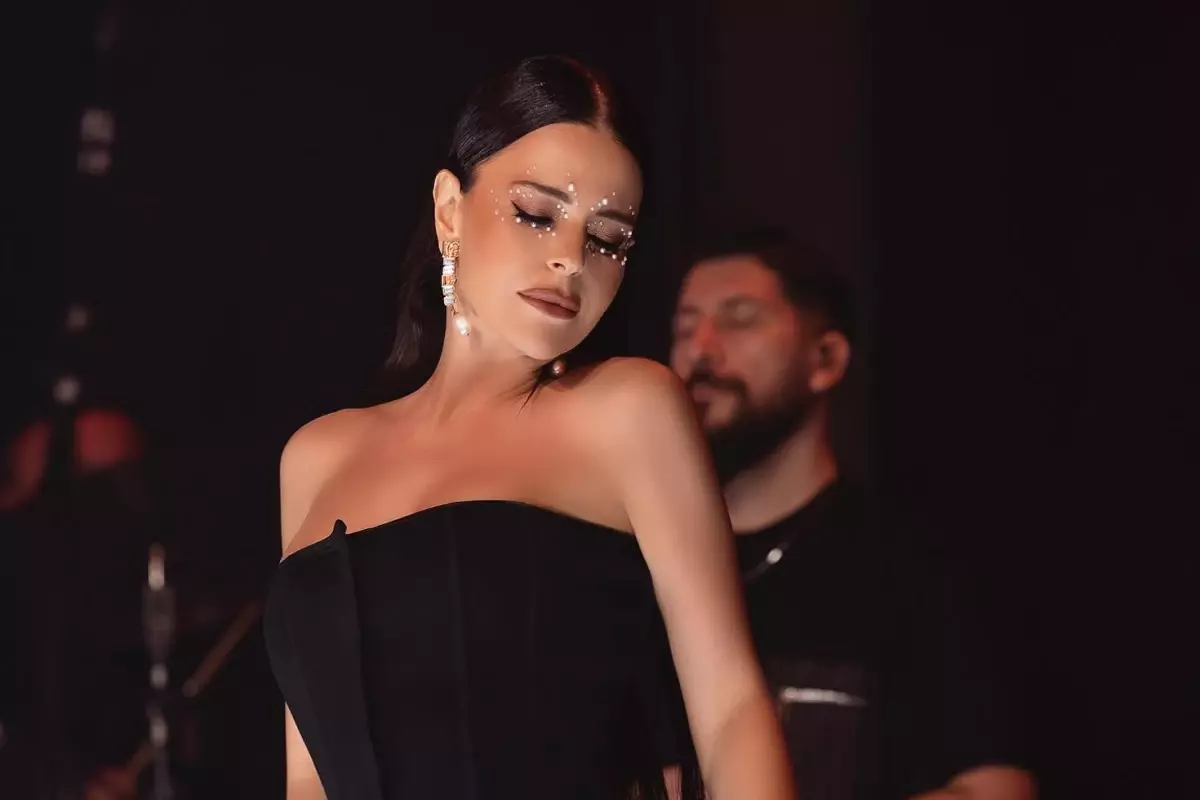 Simge Sağın'ın acı günü! Ablası genç yaşta hayatını kaybetti