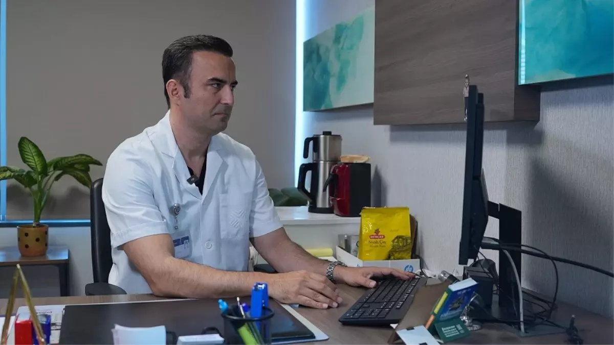 Dermatologdan Uyarı: Solaryum Deri Kanseri Riskini Artırıyor