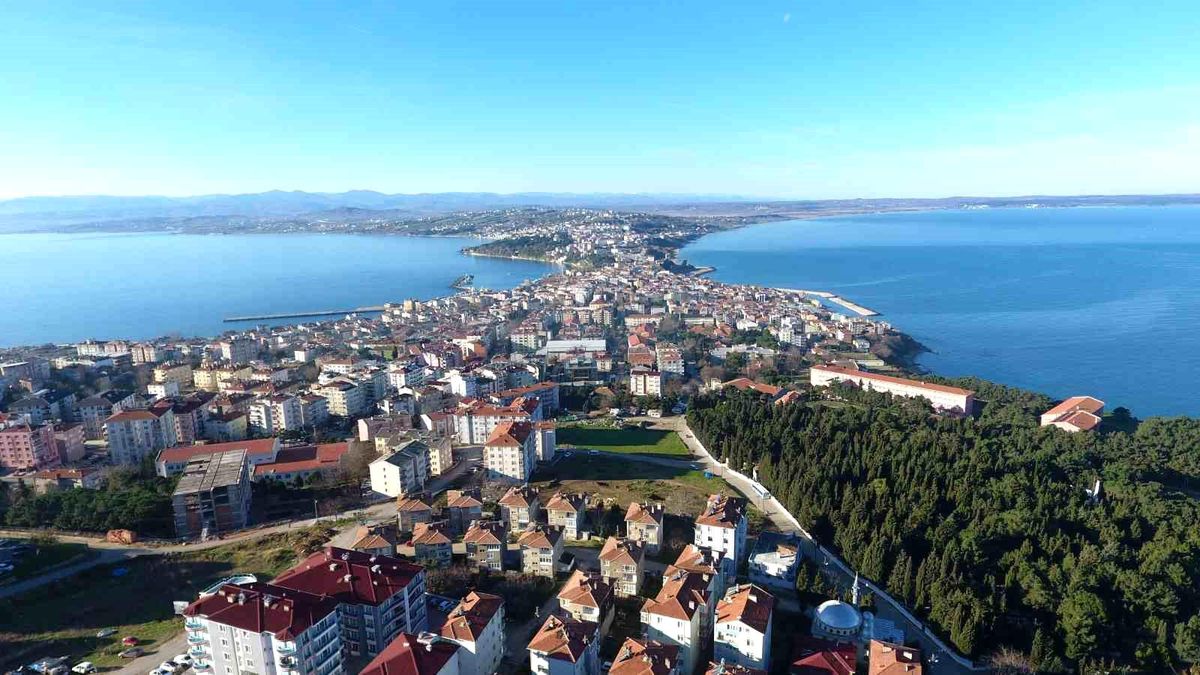 Sinop'ta Hanehalkı Büyüklüğü Düşüyor, Yaşlı Nüfus Yoğunlaşıyor