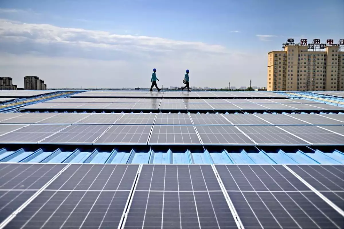 Çin'in Hebei Eyaleti Güneş Enerjisi ile Yeşil Ekonomiye Katkı Sağlıyor