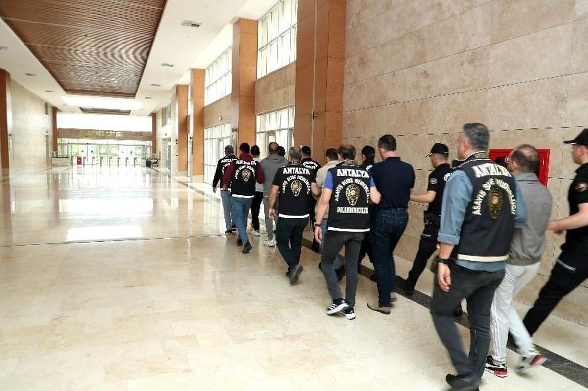 Antalya'da Son İki Haftada 502 Bin Kişi Sorgulandı, 3 Bin 790 Kişi Yakalandı
