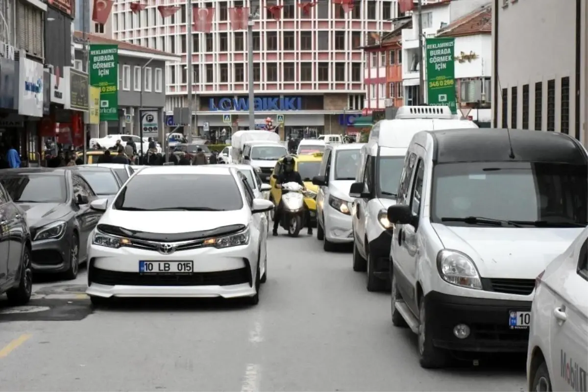 Balıkesir'de Trafiğe Kayıtlı Araç Sayısı 655 Bin 884'e Ulaştı