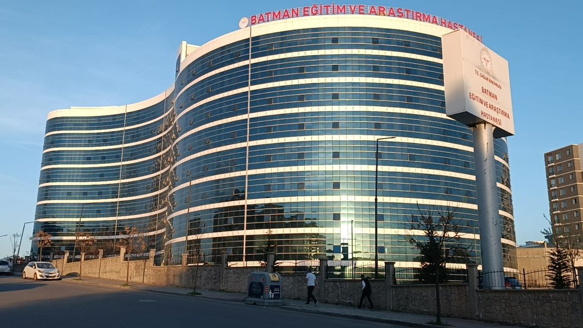 Batman'da Okul Kantininde Gıda Zehirlenmesi İddiası