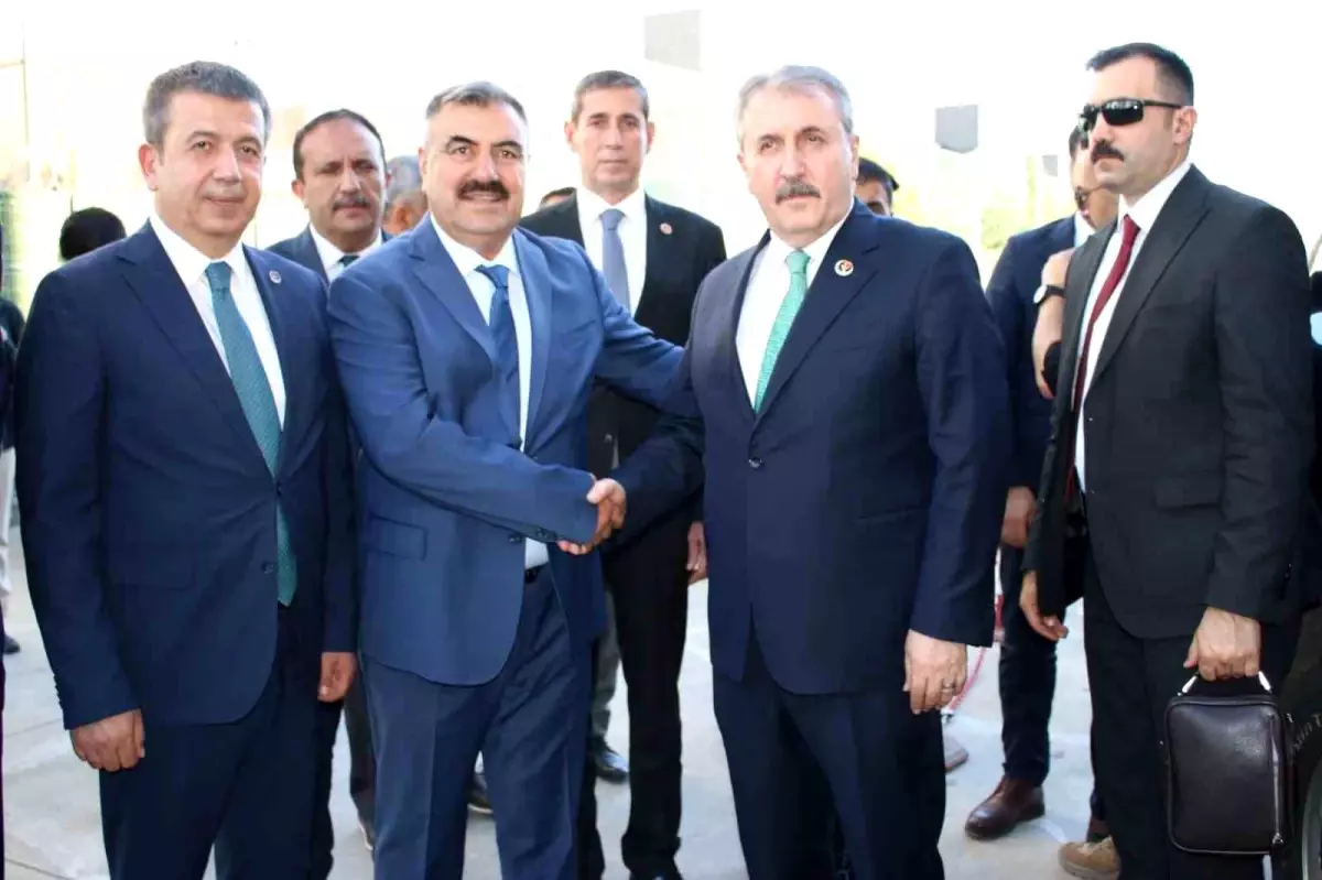 BBP Genel Başkanı Mustafa Destici, Diyarbakır'da Kanaat Önderi Tahsin Arslan'ı Ziyaret Etti
