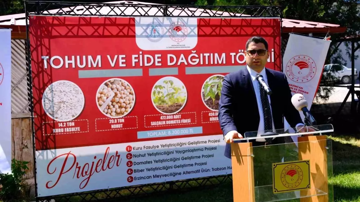 Erzincan'da Dünya Çiftçiler Günü Kutlandı ve Domates Fidesi Dağıtıldı