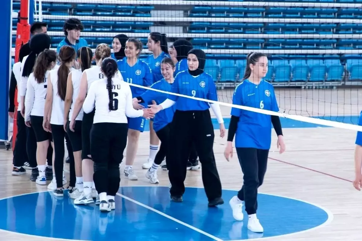 EBYÜ Bahar Şenlikleri Spor Müsabakaları Devam Ediyor