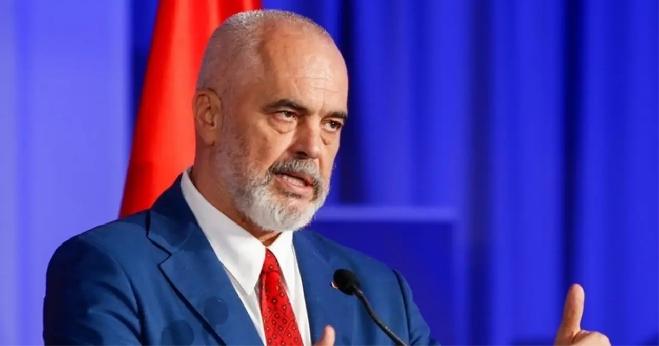 Edi Rama kimdir? Edi Rama kaç yaşında, nereli?