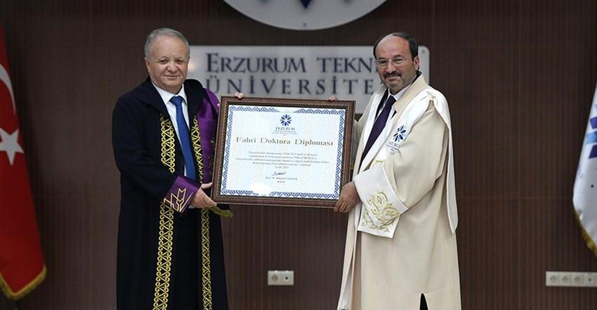 ETÜ'de Başarılar Kutlandı ve Fahri Doktora Takdim Edildi