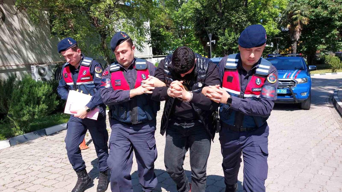 Samsun'da Sentetik Ecza Hap Ticareti Yapan Şahıs Tutuklandı