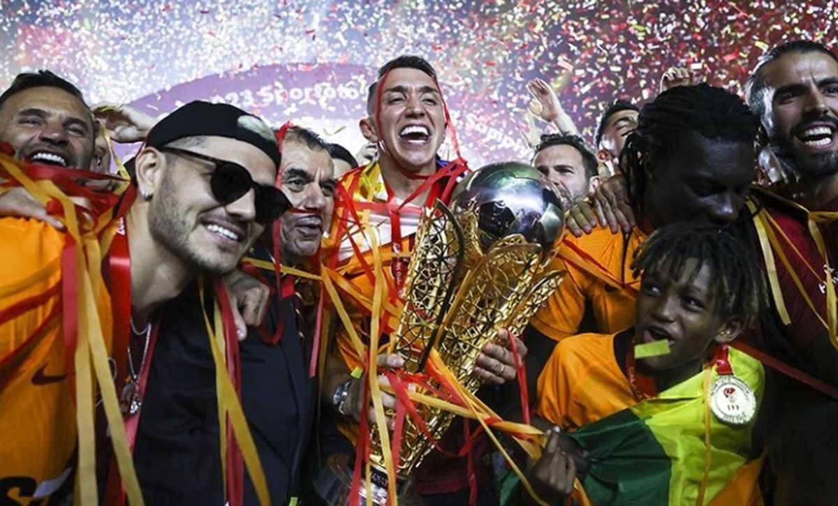 Galatasaray şampiyonluk kupası hangi maçta verilecek?