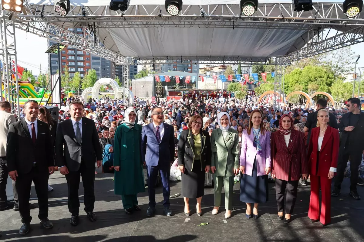 Gaziantep Büyükşehir Belediyesi'nden Aile Festivali! Bakan Göktaş da katıldı