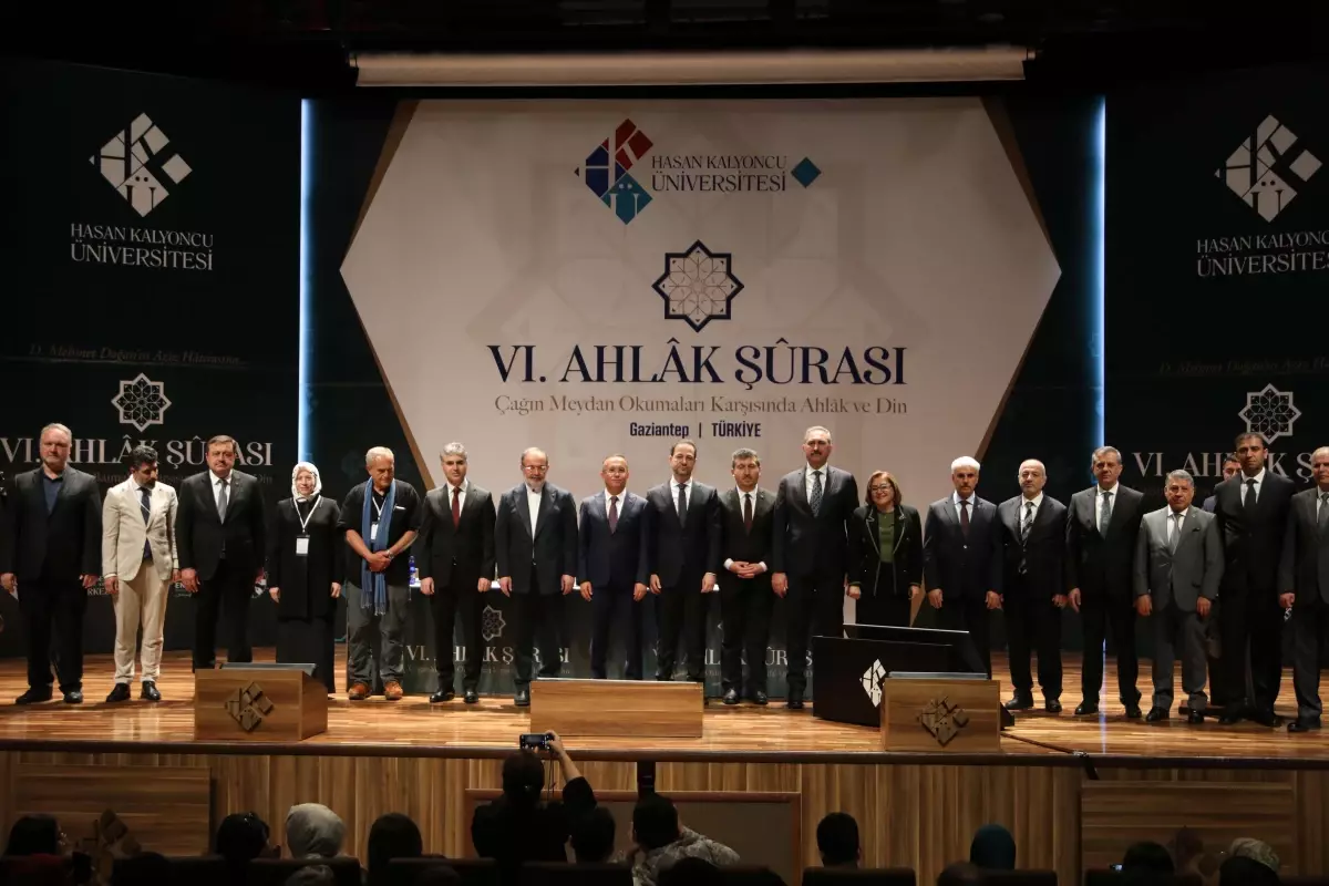Hasan Kalyoncu Üniversitesi'nde 6. Ahlak Şurası Başladı