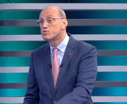 Hurşit Güneş kimdir? Prof. Dr. Hurşit Güneş kaç yaşında, nereli? Hurşit Güneş kimdir? Prof. Dr. Hurşit Güneş kaç yaşında, nereli?