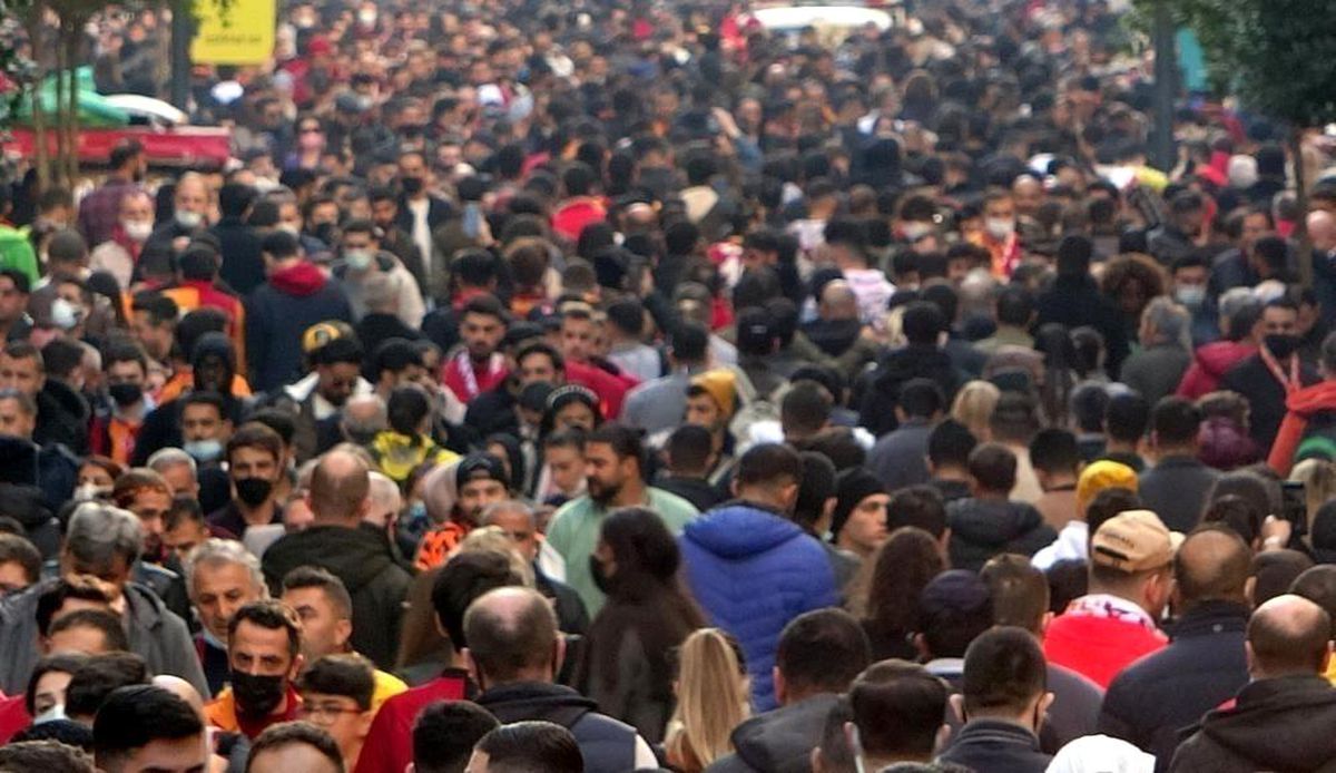 Türkiye'de İşsizlik Oranı 2025'in İlk Çeyreğinde Düşüş Gösterdi
