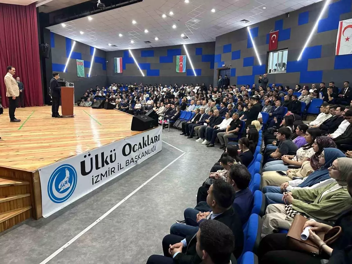 İzmir Ülkü Ocakları'ndan Hasan Tahsin Anma Programı
