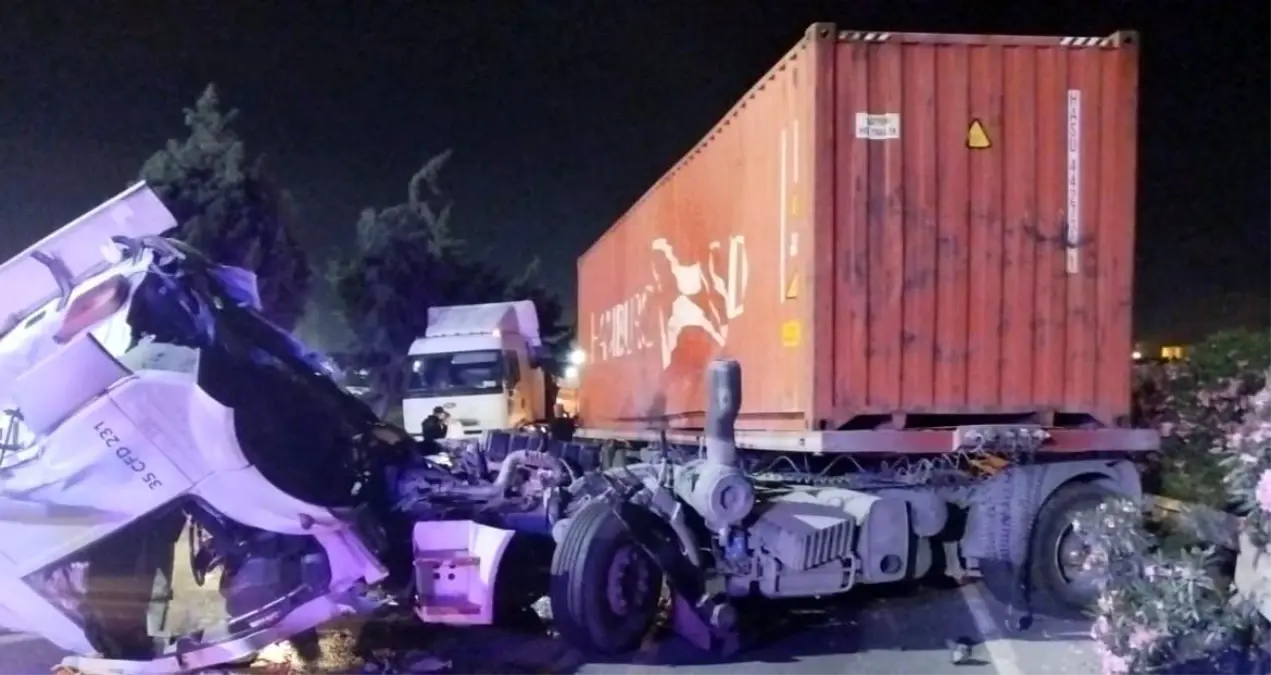Aliağa'da Tır Kazası: 1 Yaralı