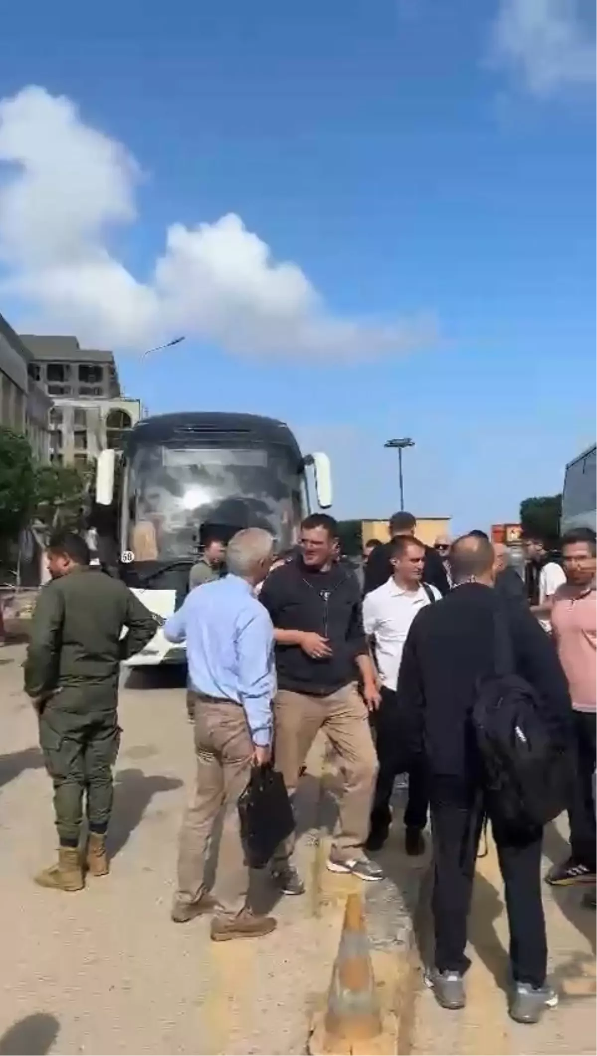 Türk İş İnsanları Trablus'tan Yurda Döndü