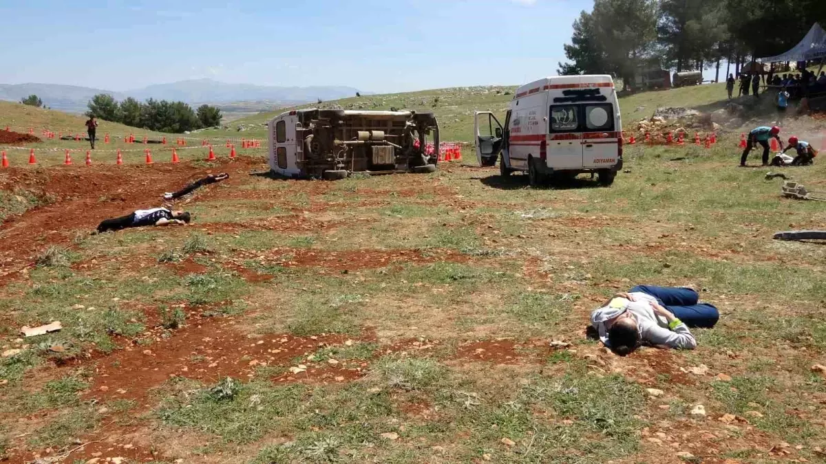 Adıyaman'da UMKE Tatbikatı Gerçekleştirildi