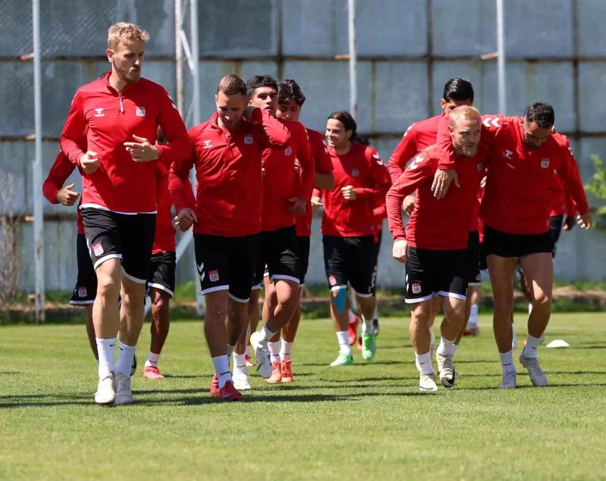 Sivasspor, Samsunspor Maçı İçin Hazırlıklarını Sürdürüyor
