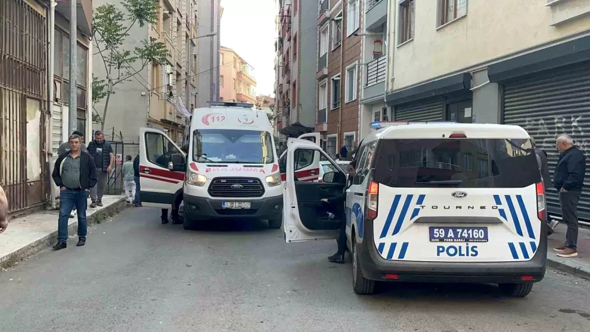 Çorlu'da Balkondan Düşen 2 Yaşındaki Çocuk Yaralandı