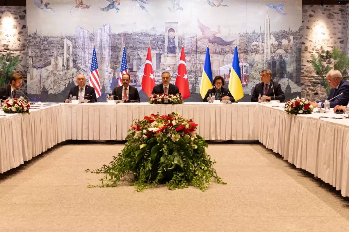 Türkiye-ABD-Ukrayna heyetleri arasındaki görüşme sona erdi