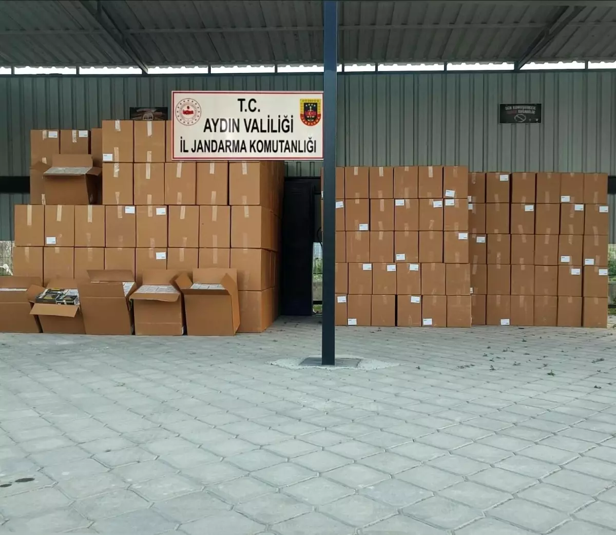 Söke'de Jandarmadan Makaron Operasyonu: 4.5 Milyon TL Değerinde Ele Geçirildi