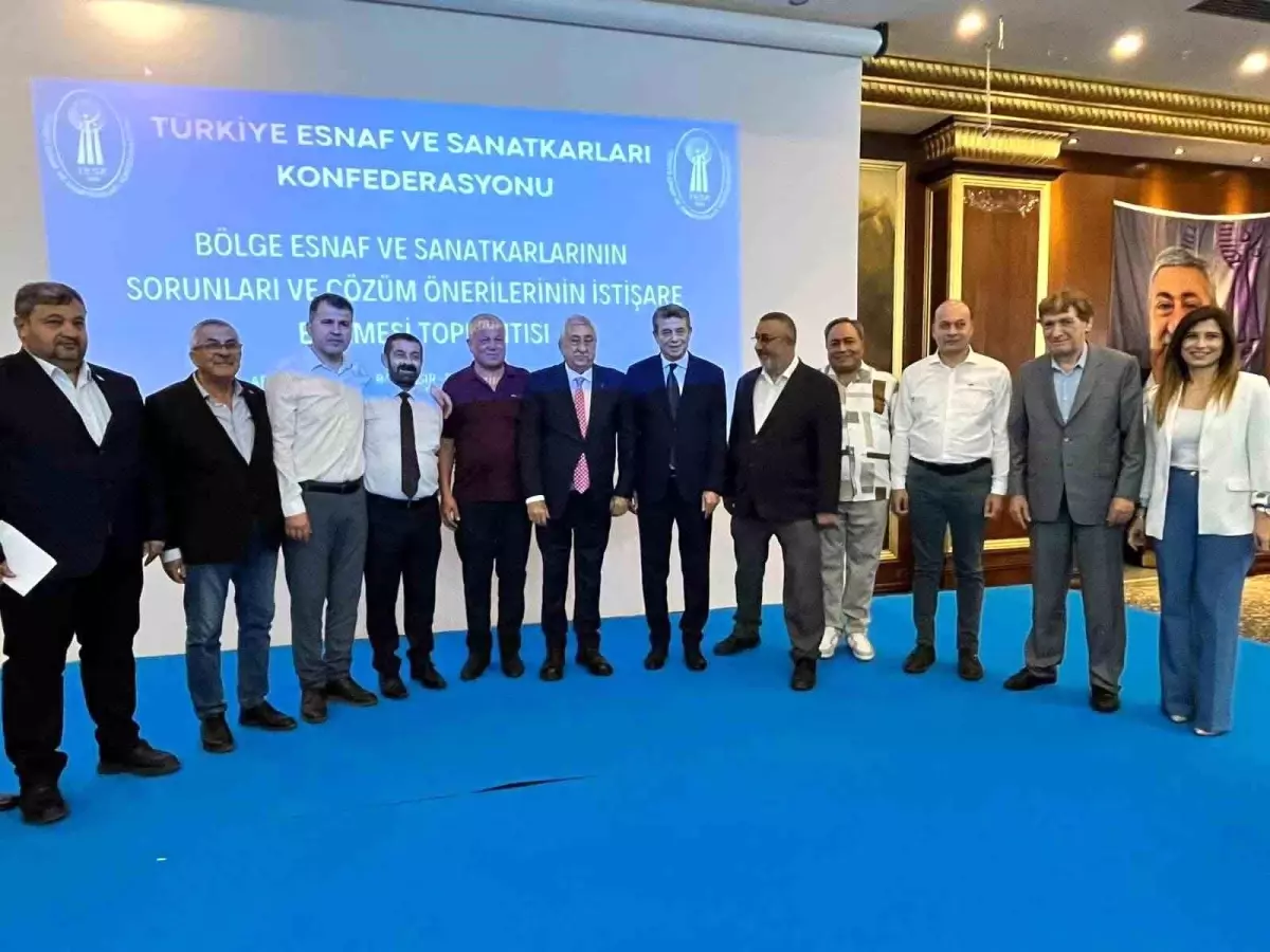Aydın Esnafı İzmir'de Buluştu: Sorunlar ve Çözüm Önerileri Tartışıldı