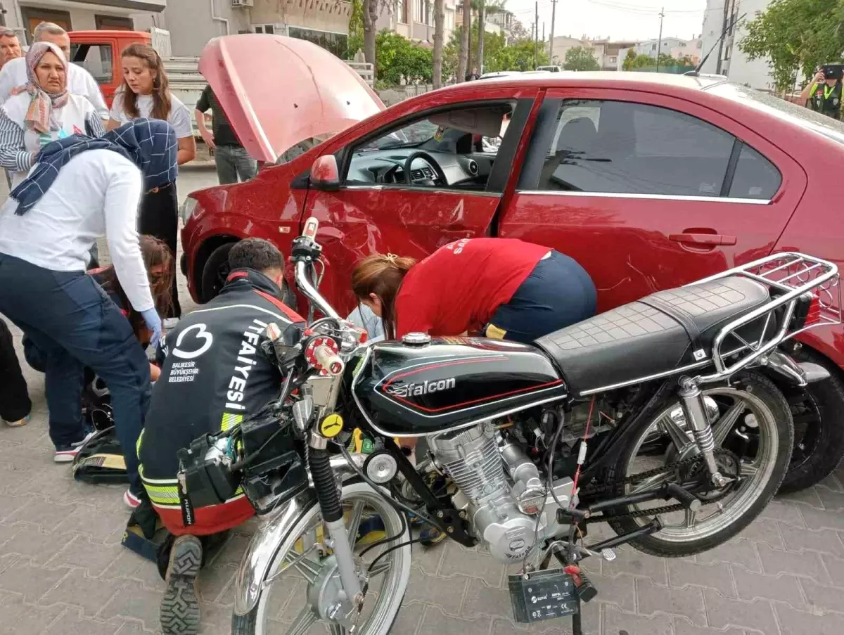 Balıkesir'de Motosiklet Kazasında Sürücü Yaralandı