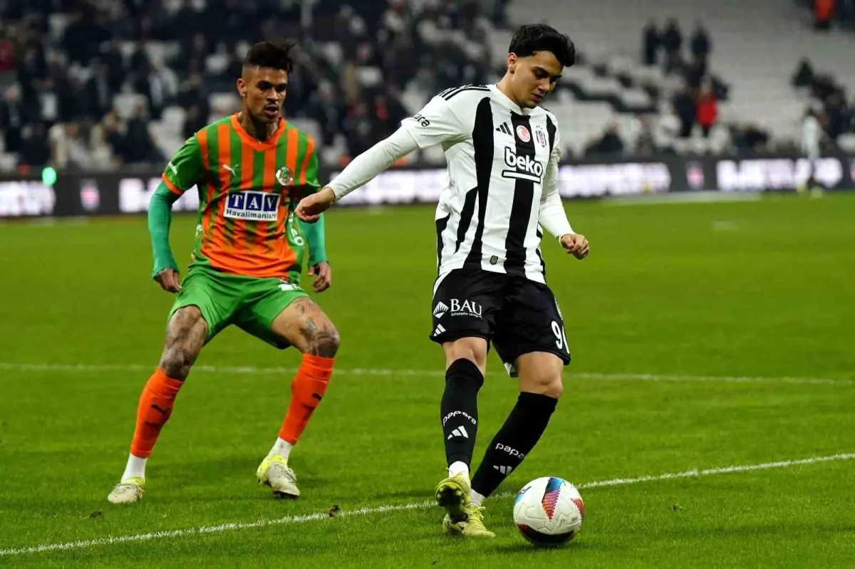 Beşiktaş, Alanyaspor'la 18. Randevuda Galibiyet Peşinde